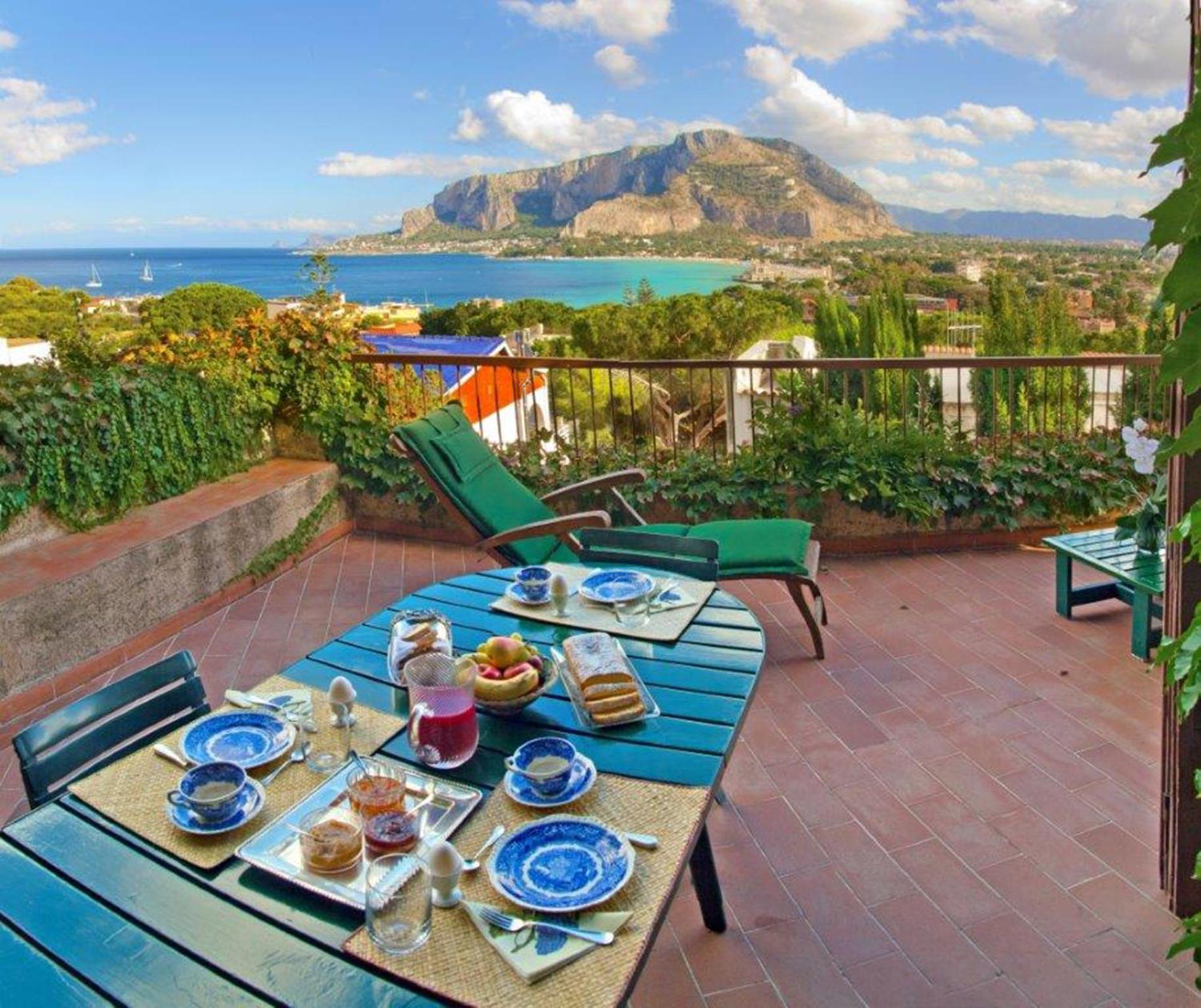 Il Glicine Sul Golfo Bed & Breakfast Mondello Exterior photo